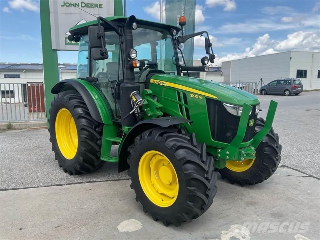 John Deere 5100M Τρακτέρ