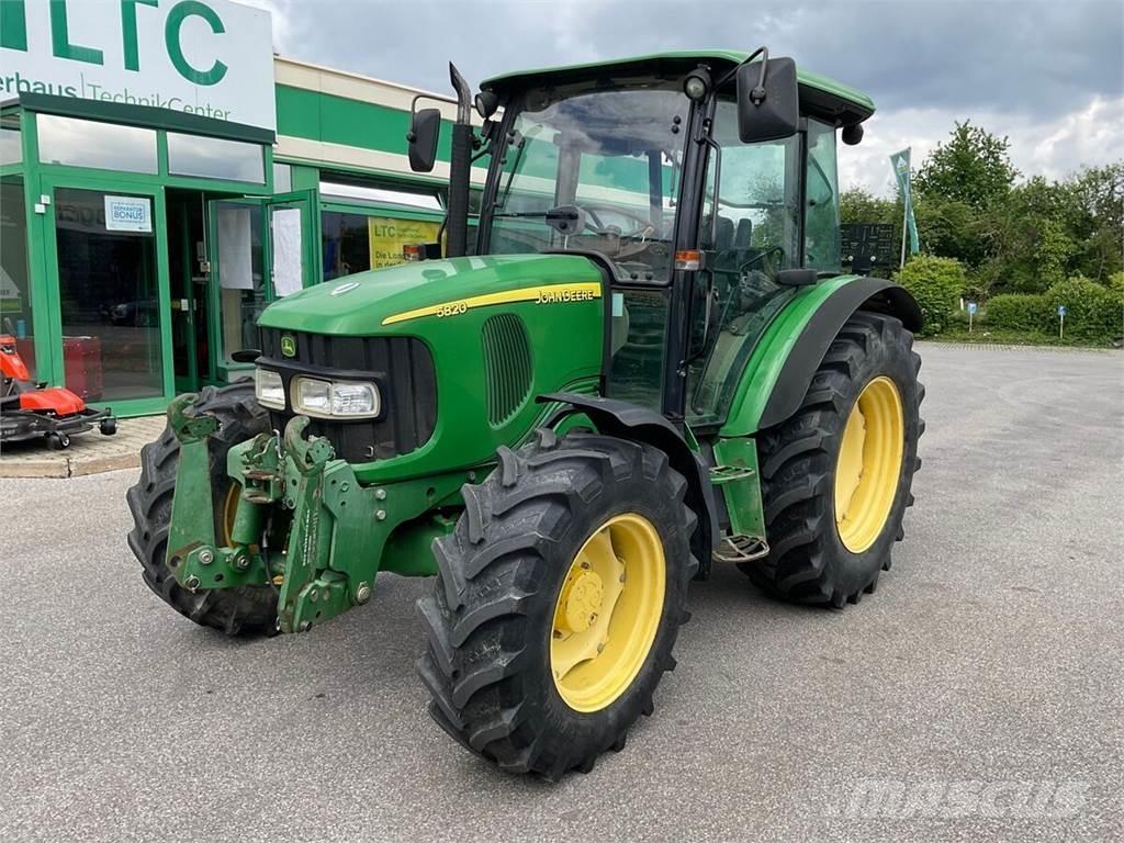 John Deere 5820 Τρακτέρ