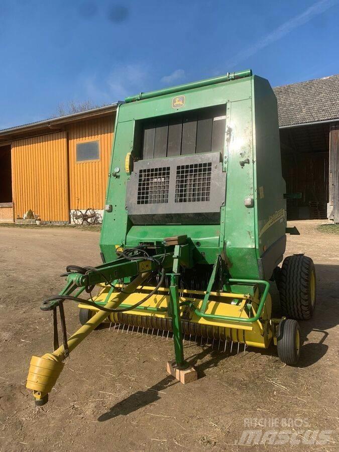 John Deere 592C Πρέσες κυλινδρικών δεμάτων