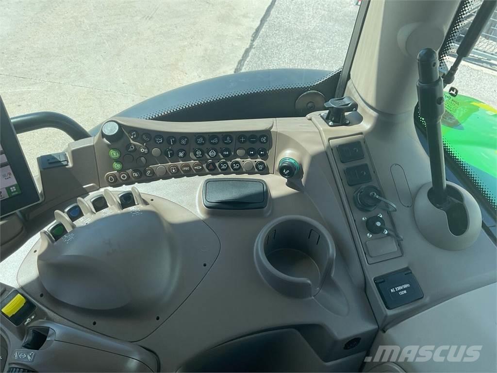John Deere 6110R Τρακτέρ