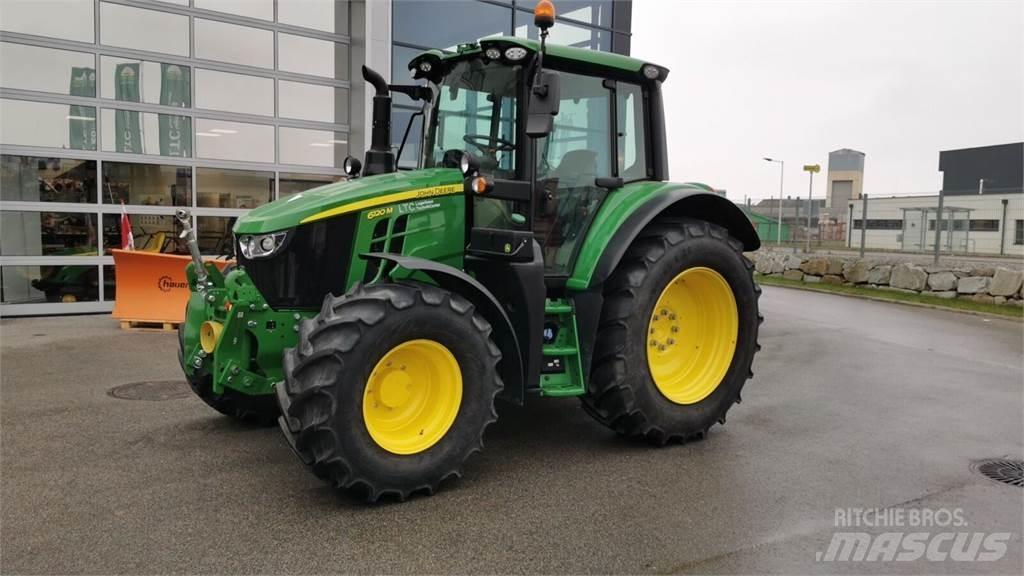 John Deere 6120M Τρακτέρ