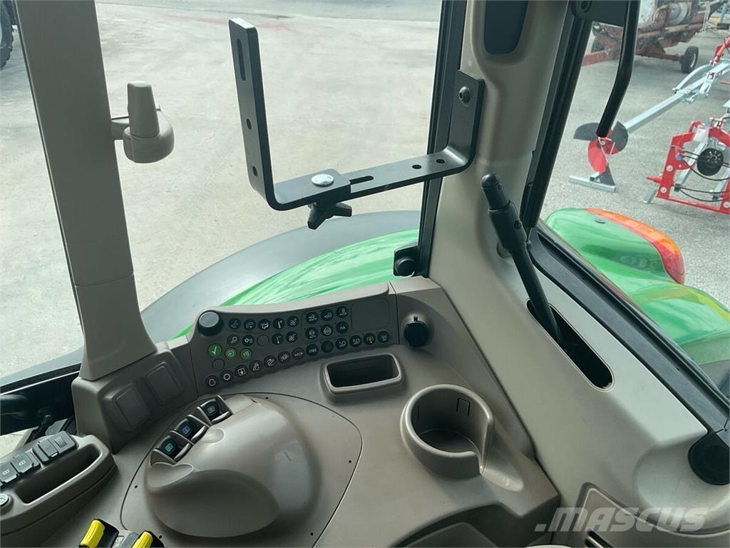 John Deere 6120M Τρακτέρ