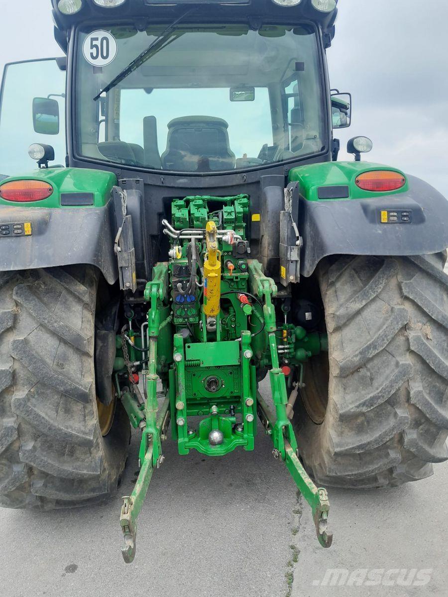 John Deere 6130R Τρακτέρ