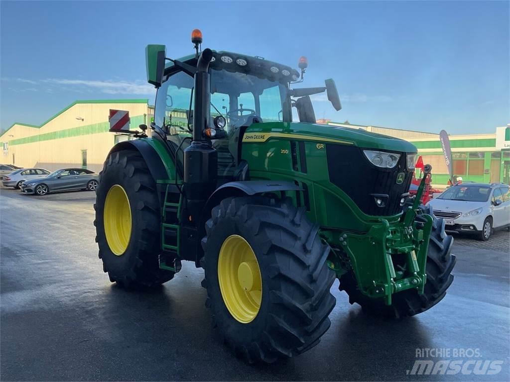 John Deere 6R 250 Τρακτέρ