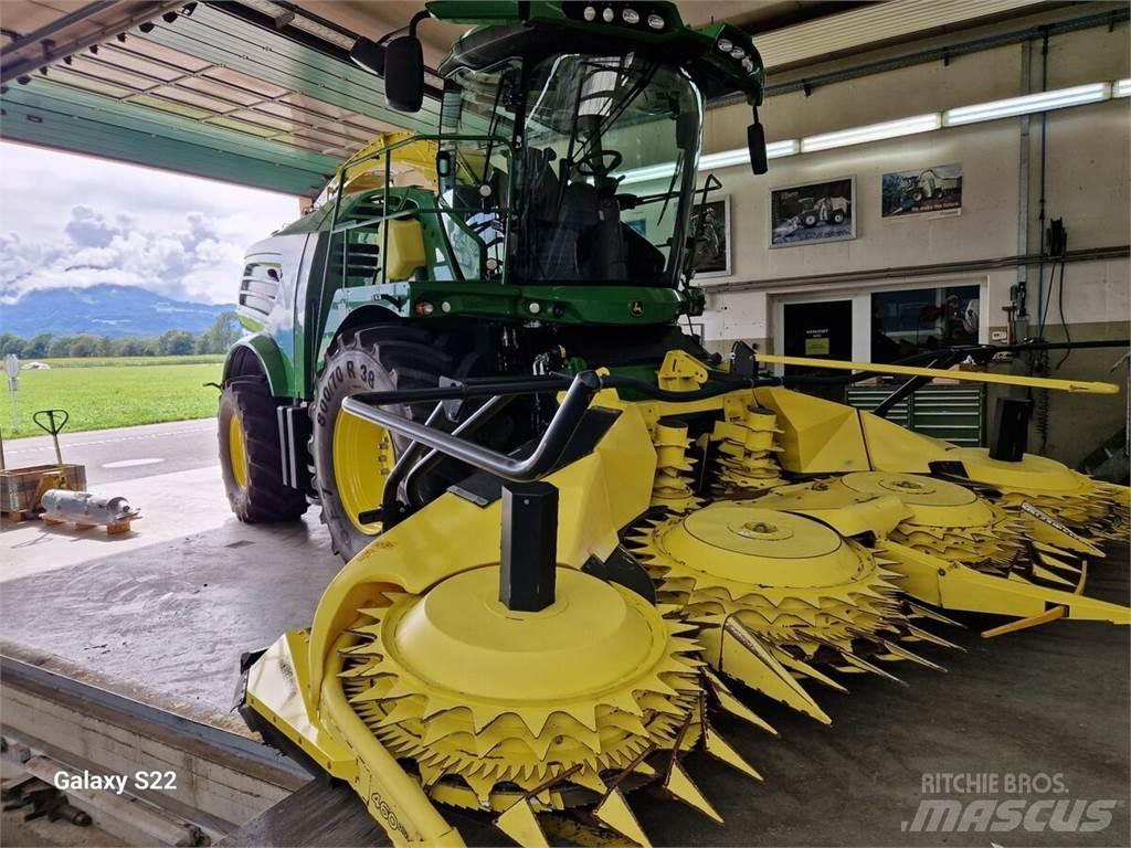 John Deere 8500 Ενσιρωκοπτικές μηχανές