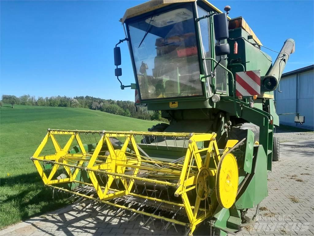 John Deere 950 Θεριζοαλωνιστικές μηχανές