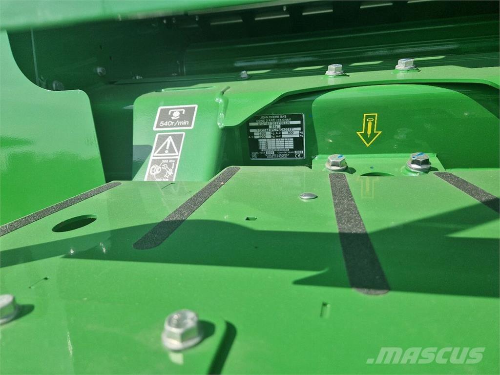 John Deere F441M Πρέσες κυλινδρικών δεμάτων