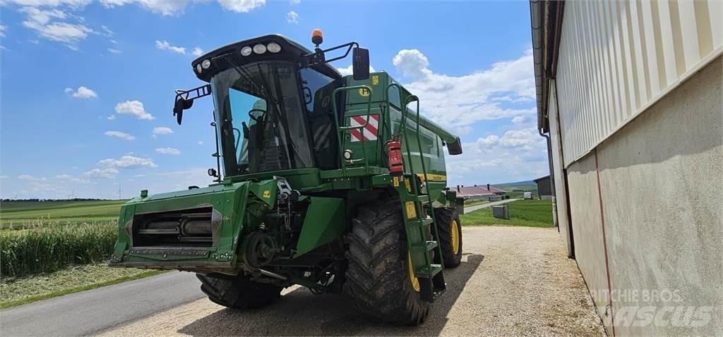 John Deere T550 Θεριζοαλωνιστικές μηχανές