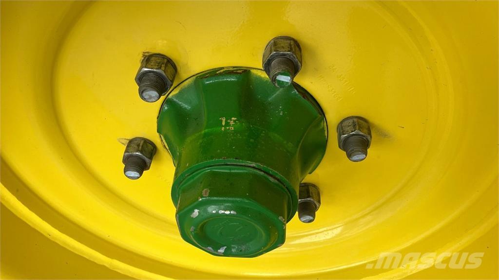 John Deere V461R Πρέσες κυλινδρικών δεμάτων