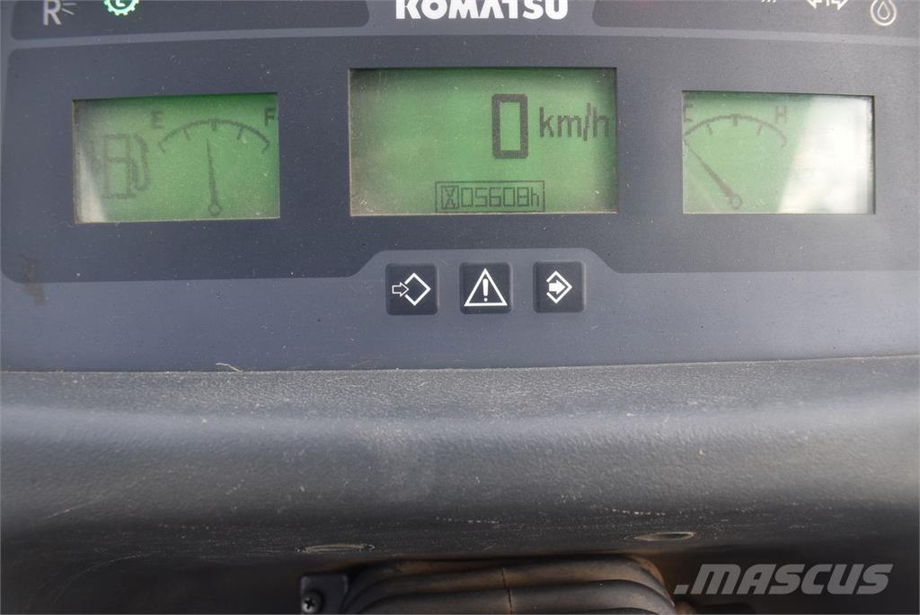 Komatsu WA100M-7 Φορτωτές με λάστιχα (Τροχοφόροι)