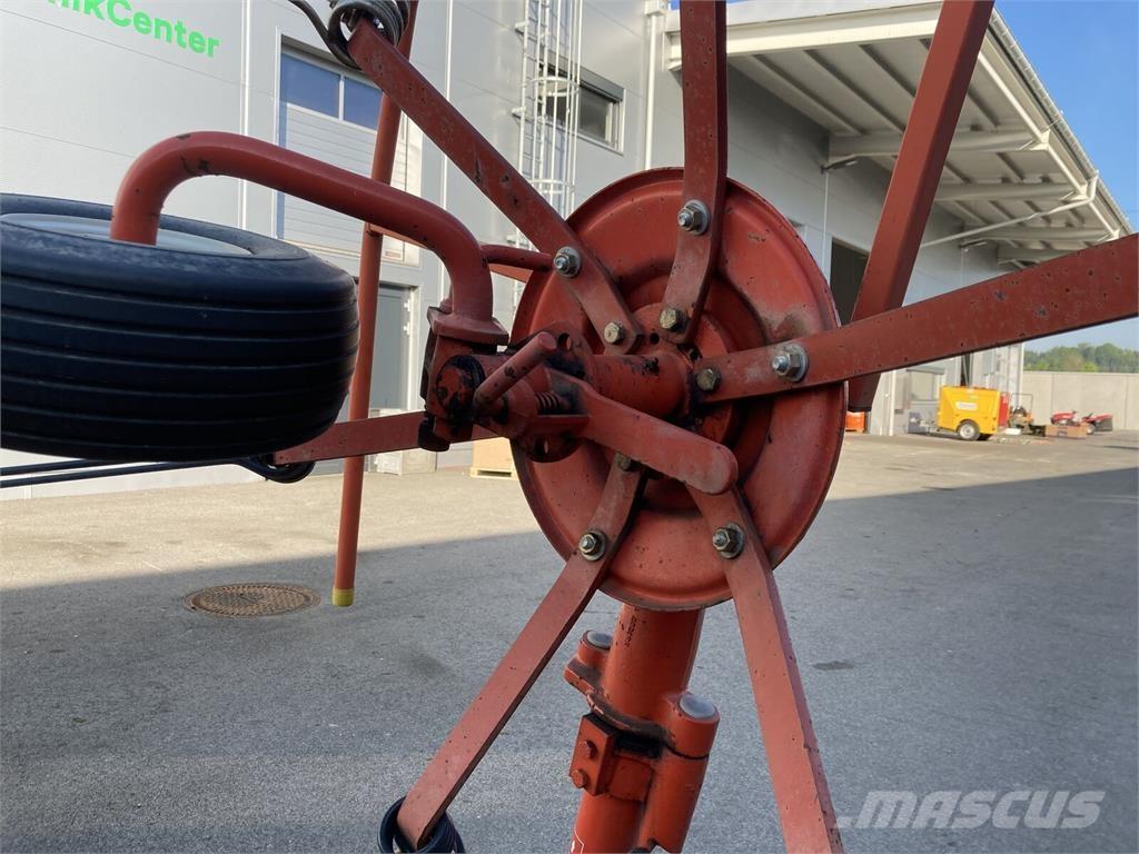 Kuhn GF 4201 HM Τσουγκράνες και χορτοξηραντικές μηχανές