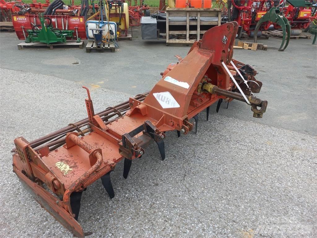 Kuhn HR 302 M Δισκοσβάρνες