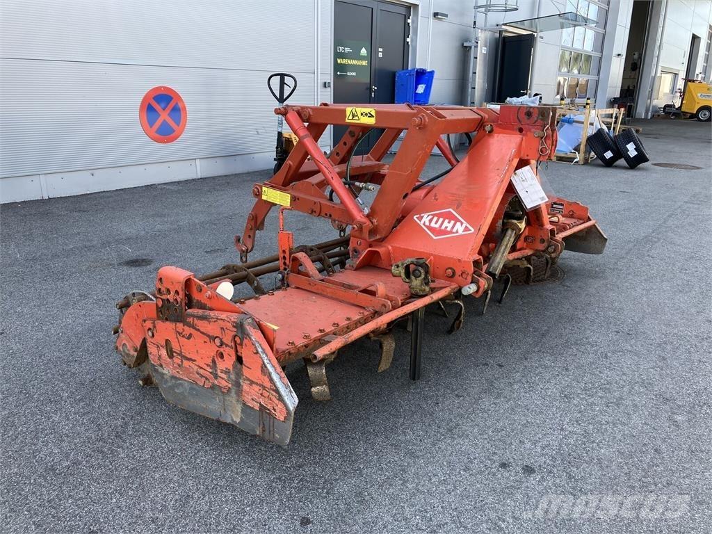 Kuhn HRB 302 Δισκοσβάρνες