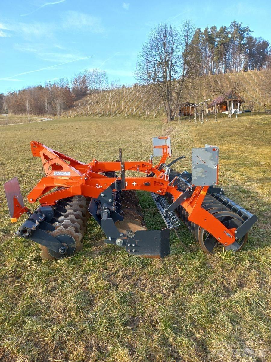 Kuhn Optimer 303 Δισκοσβάρνες