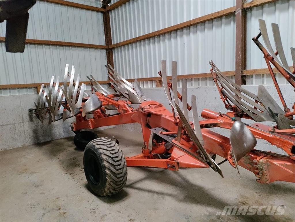 Kühne Manager 8 NSH Συμβατικά άροτρα