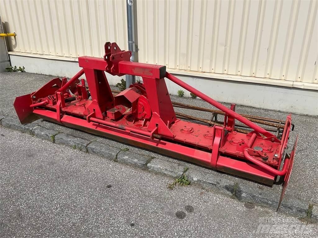 Lely 3025 Δισκοσβάρνες