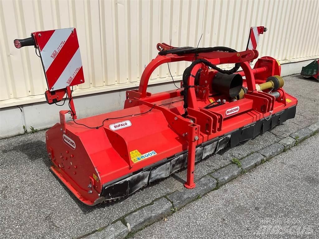 Maschio Bufalo 300 Χορτοκοπτικά και κορυφολόγοι βοσκοτόπων