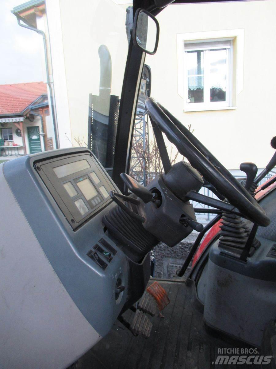 McCormick CX 105 Τρακτέρ