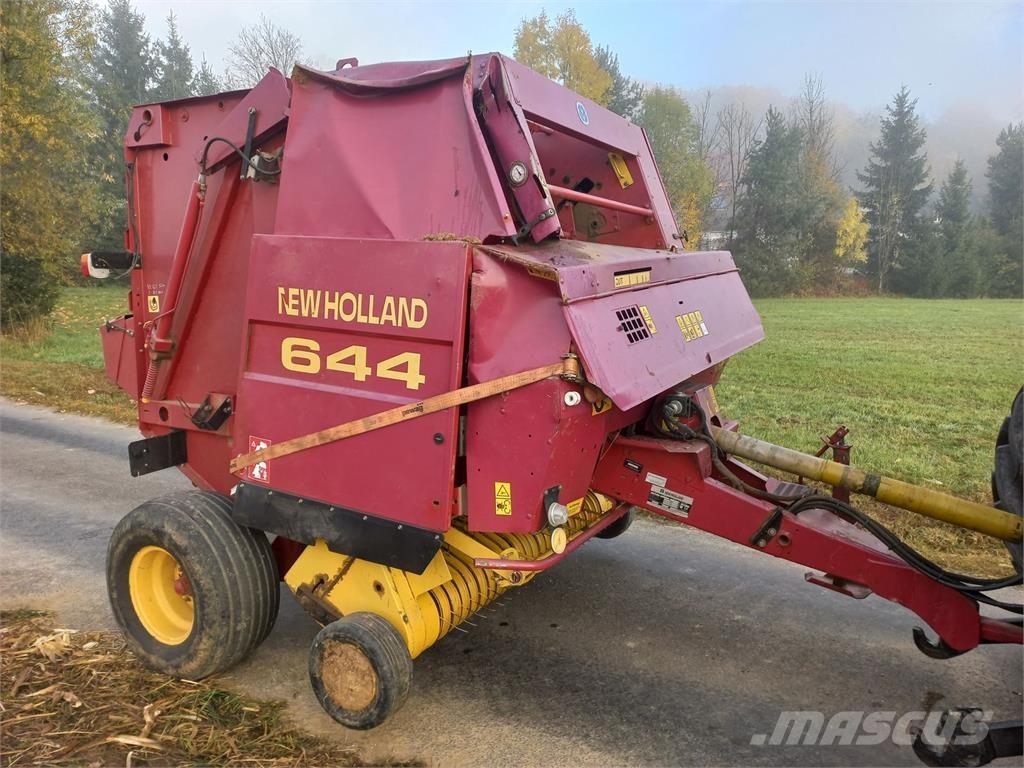 New Holland 644 Πρέσες κυλινδρικών δεμάτων