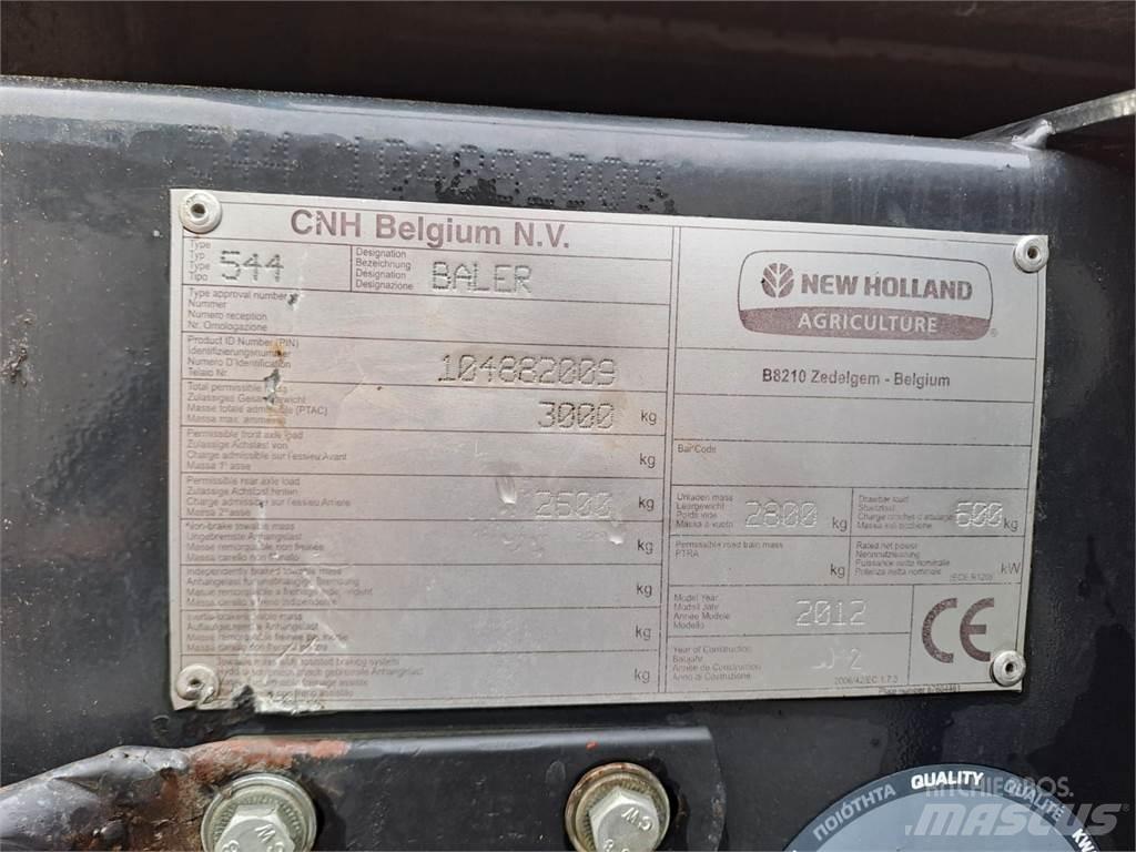 New Holland BR 6090 Πρέσες κυλινδρικών δεμάτων
