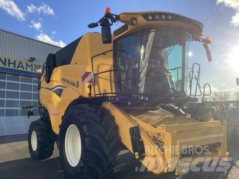 New Holland CX 8.80 Θεριζοαλωνιστικές μηχανές