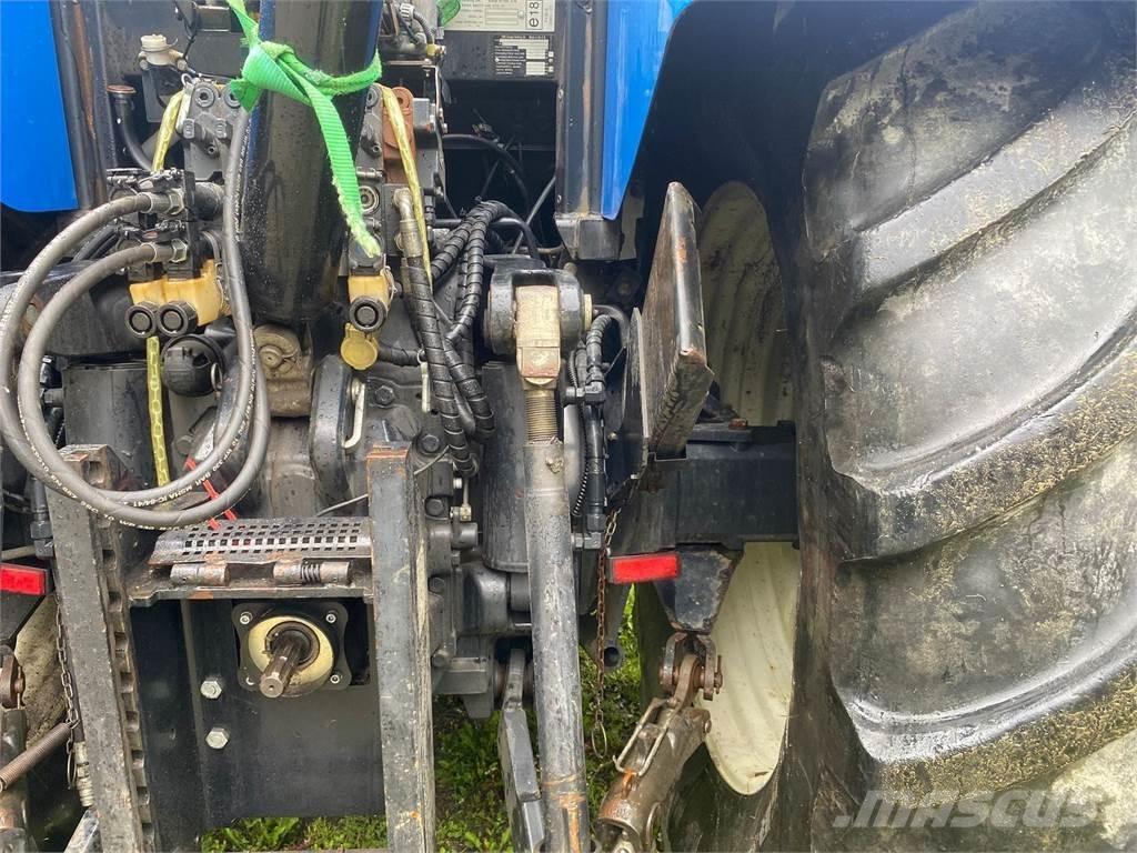 New Holland T7040 Τρακτέρ