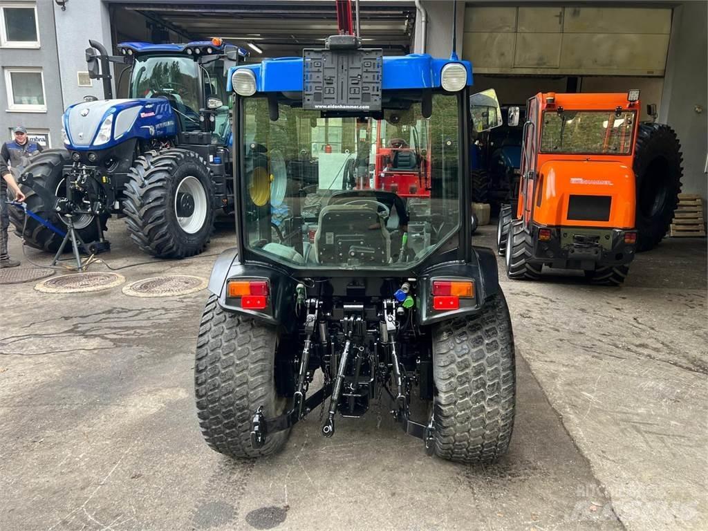 New Holland TCE 55 Τρακτέρ