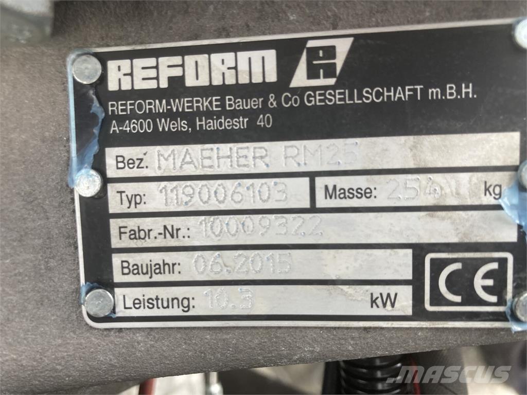 Reform RM 25 Hydro Χορτοκοπτικά με καθιστό χειριστή