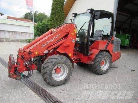 Schäffer 450T Εμπρόσθιοι φορτωτές και σκαπτικά