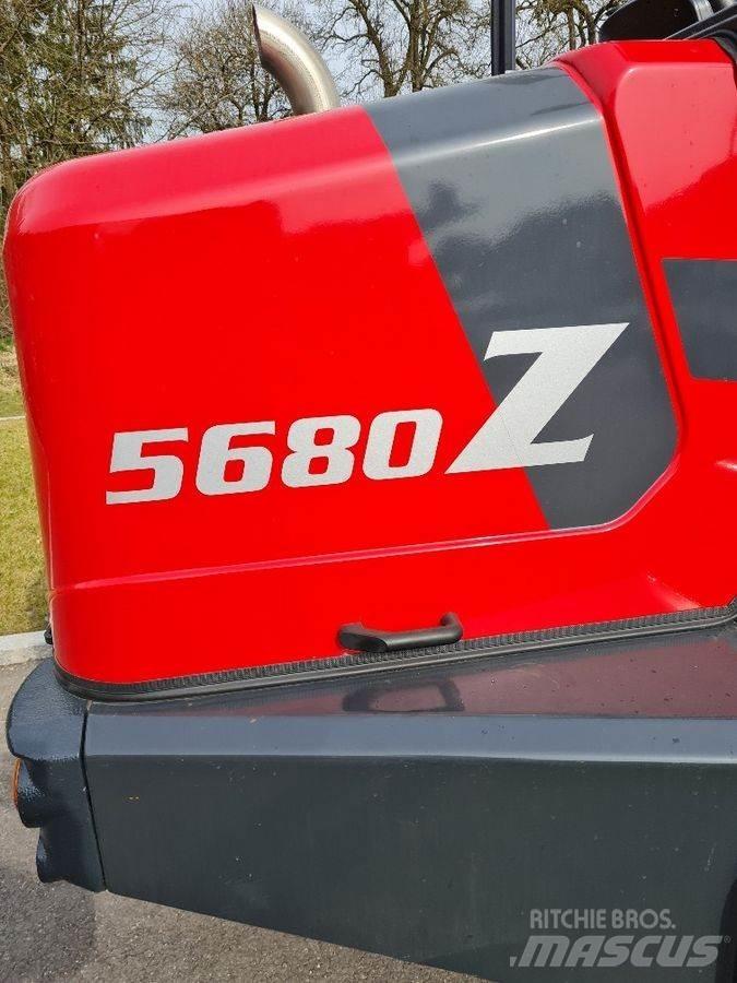 Schäffer 5680Z Εμπρόσθιοι φορτωτές και σκαπτικά