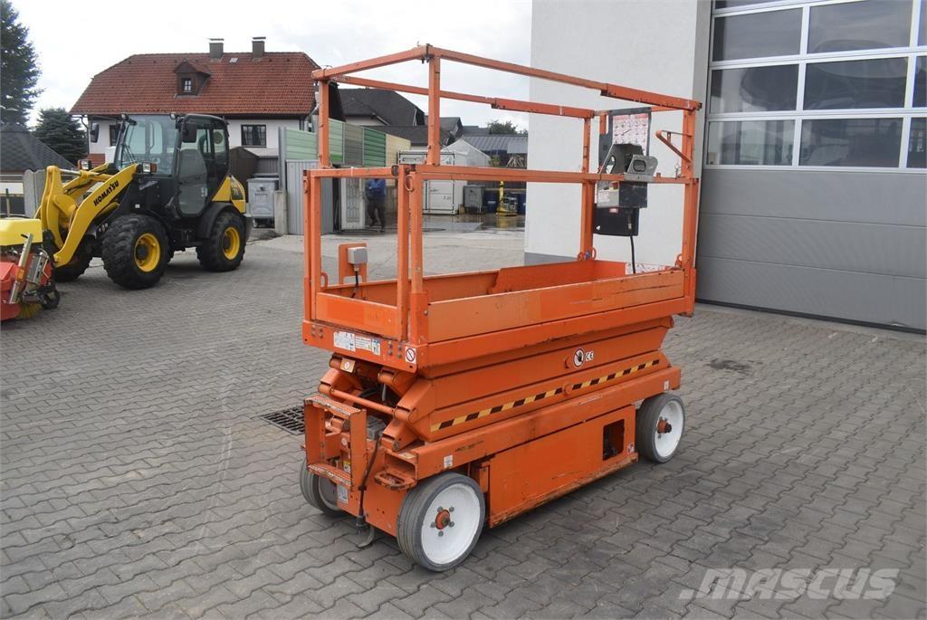 SkyJack SJ-III 3220 Ανυψωτήρες με αρθρωτό βραχίονα