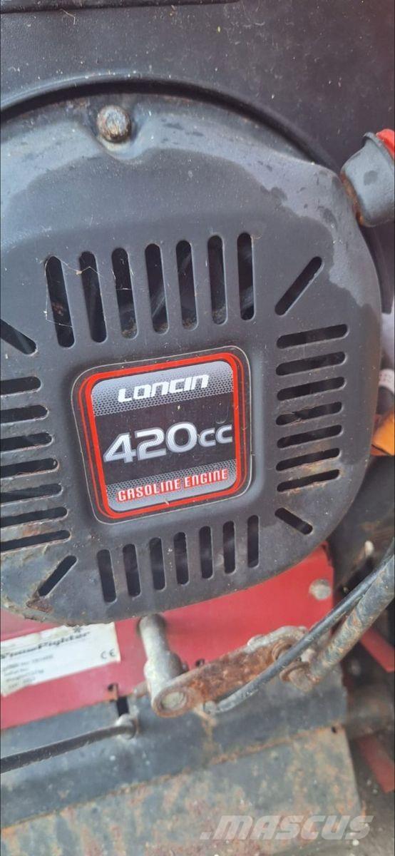  Snow Fighter Άλλα μηχανήματα φροντίδας εδάφους