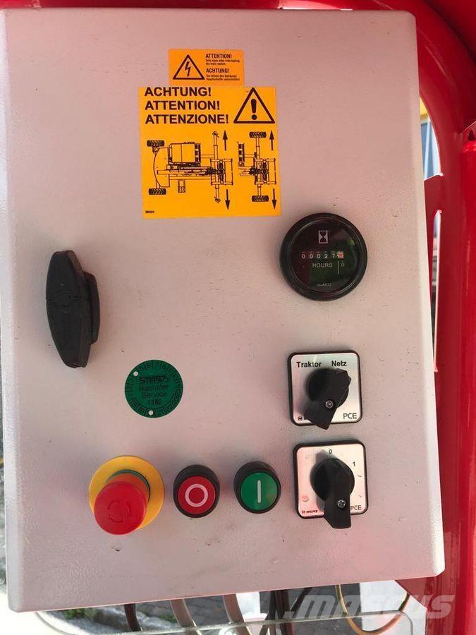 Stepa Mobilkran M40 Εξοπλισμός μεταφοράς