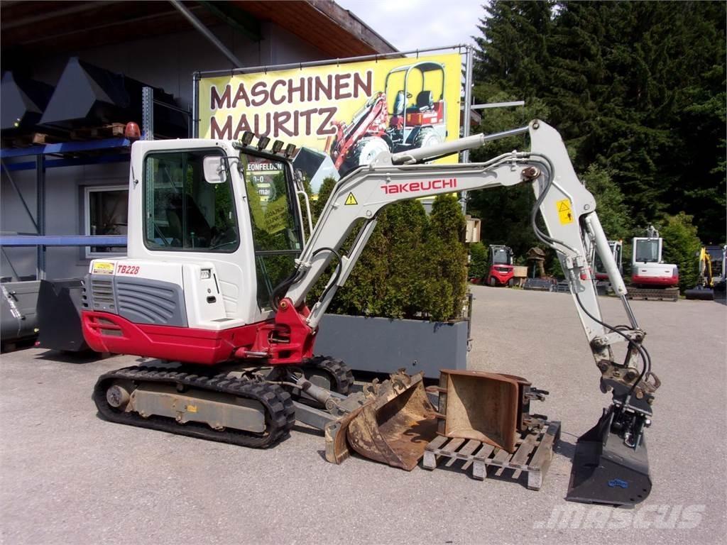 Takeuchi TB228 Εκσκαφάκι (διαβολάκι) < 7t