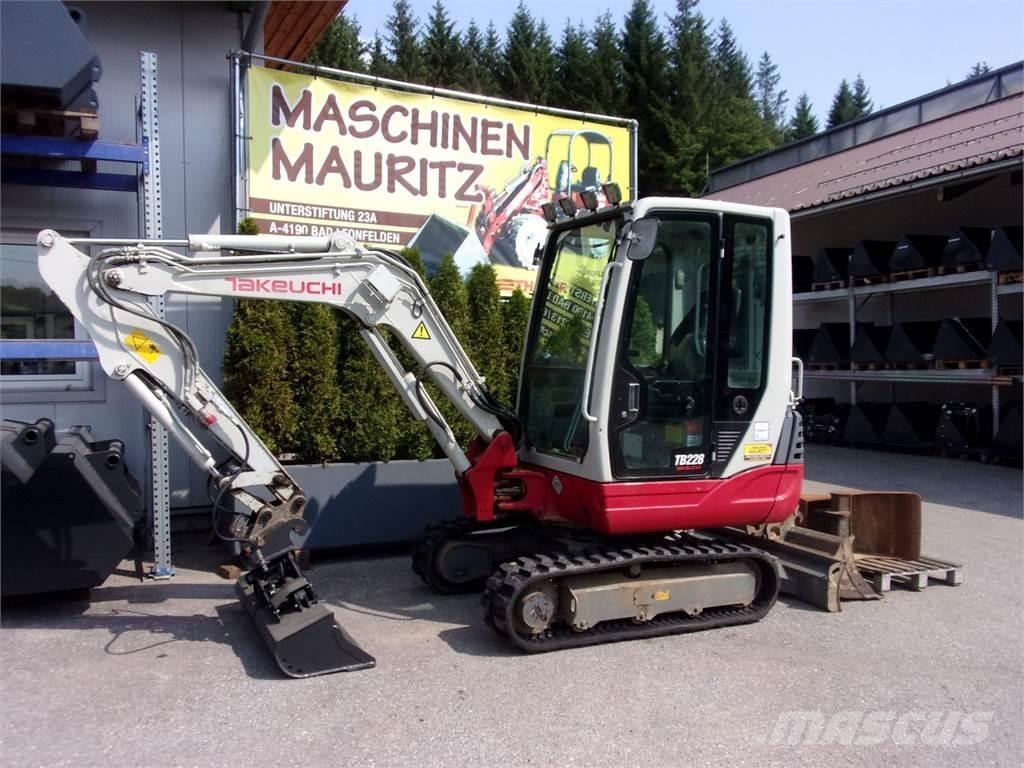 Takeuchi TB228 Εκσκαφάκι (διαβολάκι) < 7t
