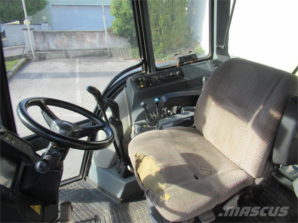 Valtra 6400 Τρακτέρ