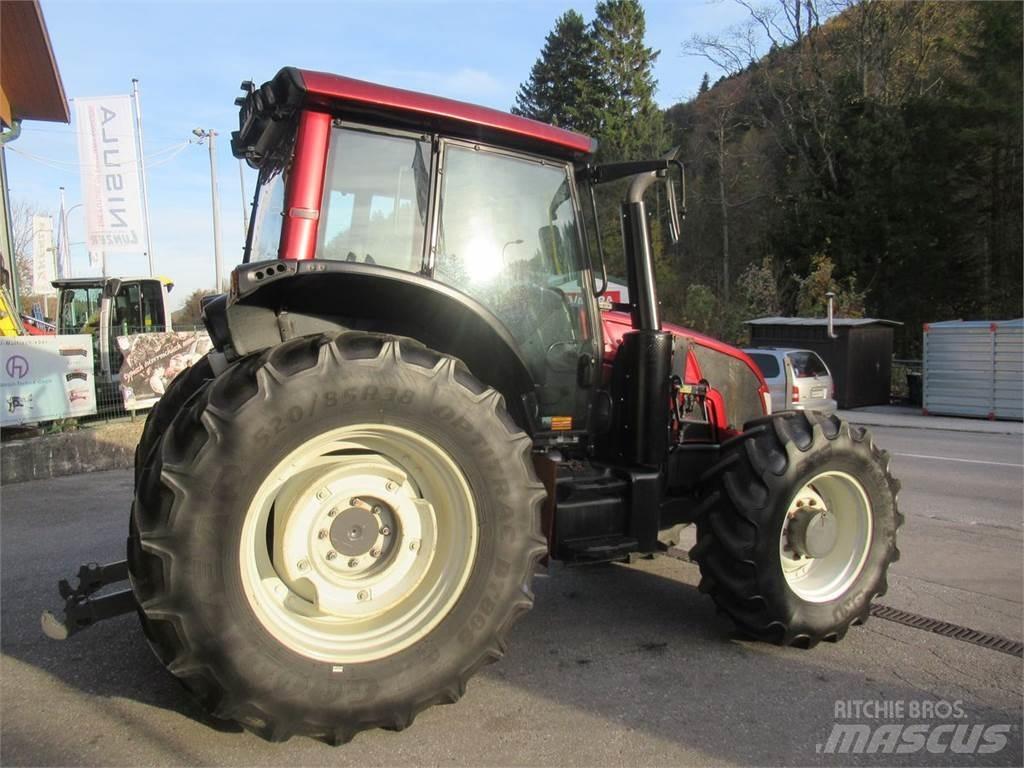 Valtra N163D Τρακτέρ
