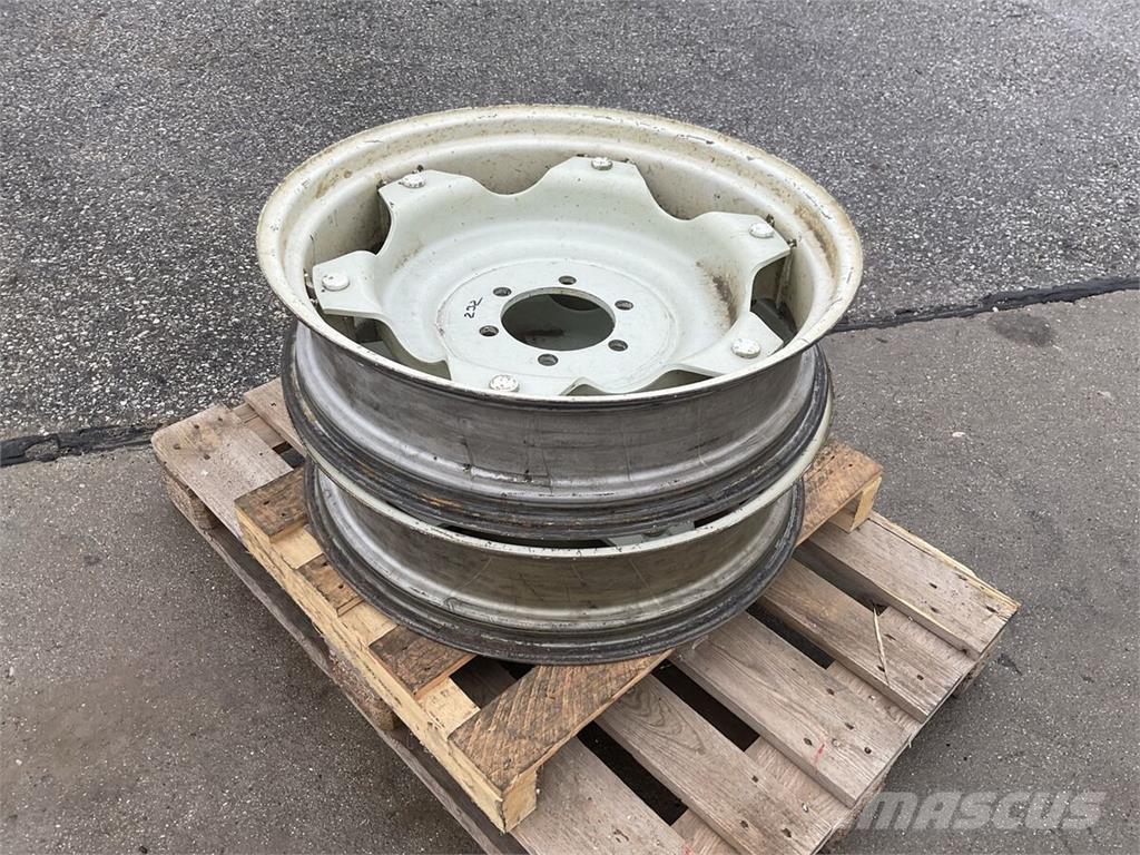  W7x28 Ελαστικά και ζάντες