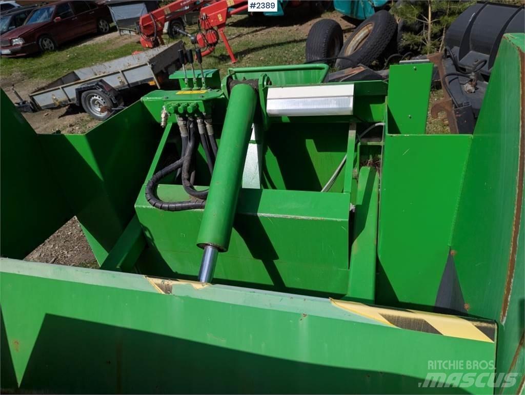 Varmo Lift PPNL Λοιπός εξοπλισμός συγκομιδής χορτονομής