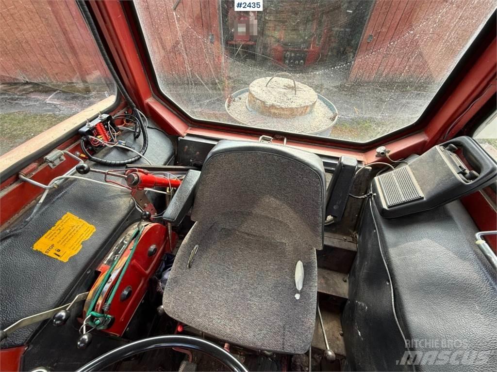 Volvo BM T 800 C Τρακτέρ