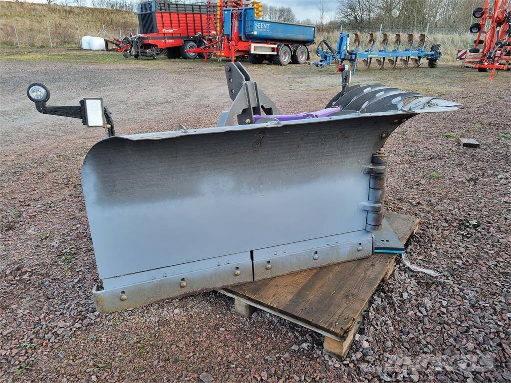 Holms 320 Εκχιονιστήρες και χιονοδιώχτες