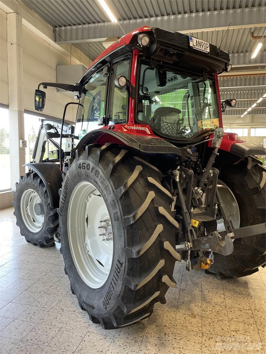 Valtra 135LH Τρακτέρ