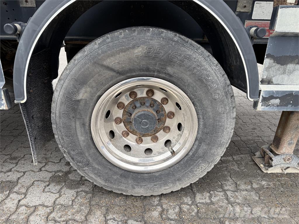 Kel-Berg 23 m³ Ανατρεπόμενες ημιρυμούλκες