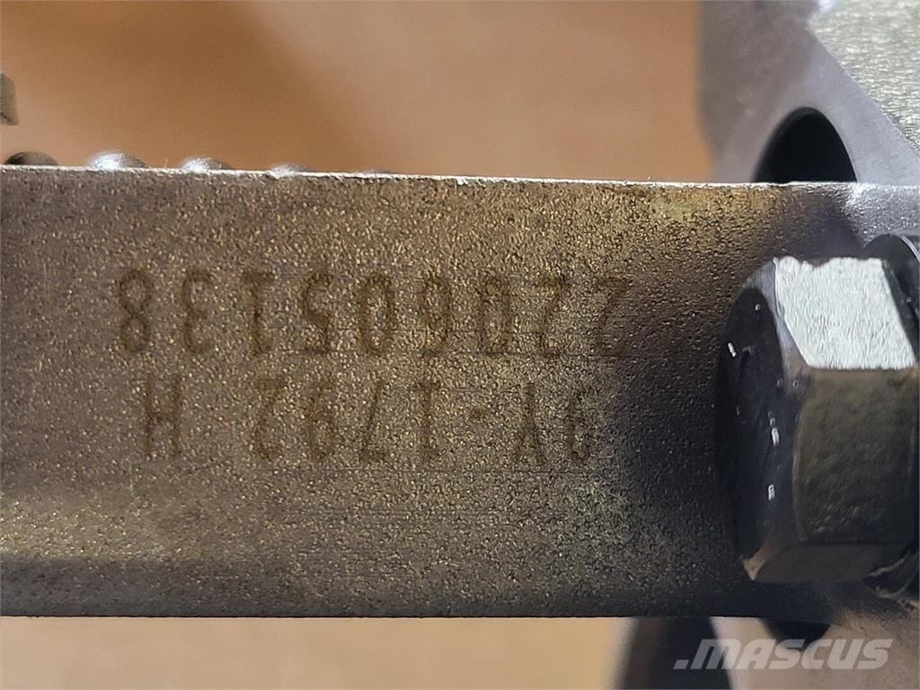 CAT 520-2925 Αντλίες νερού