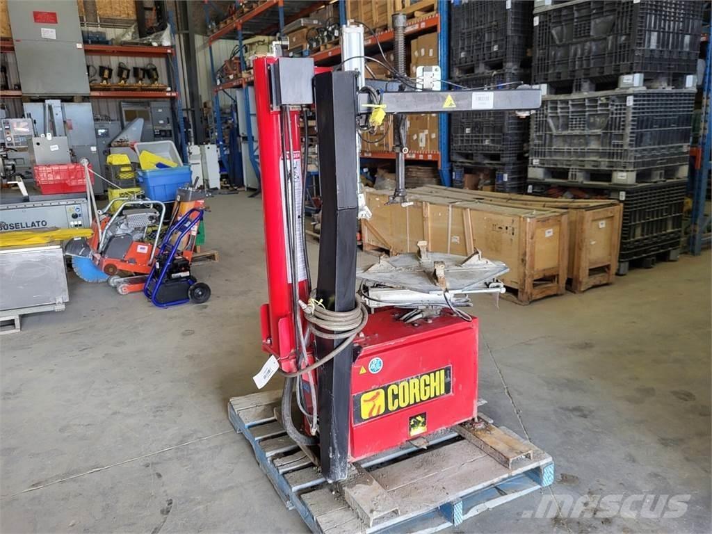 Corghi A9824 Ελαστικά και ζάντες