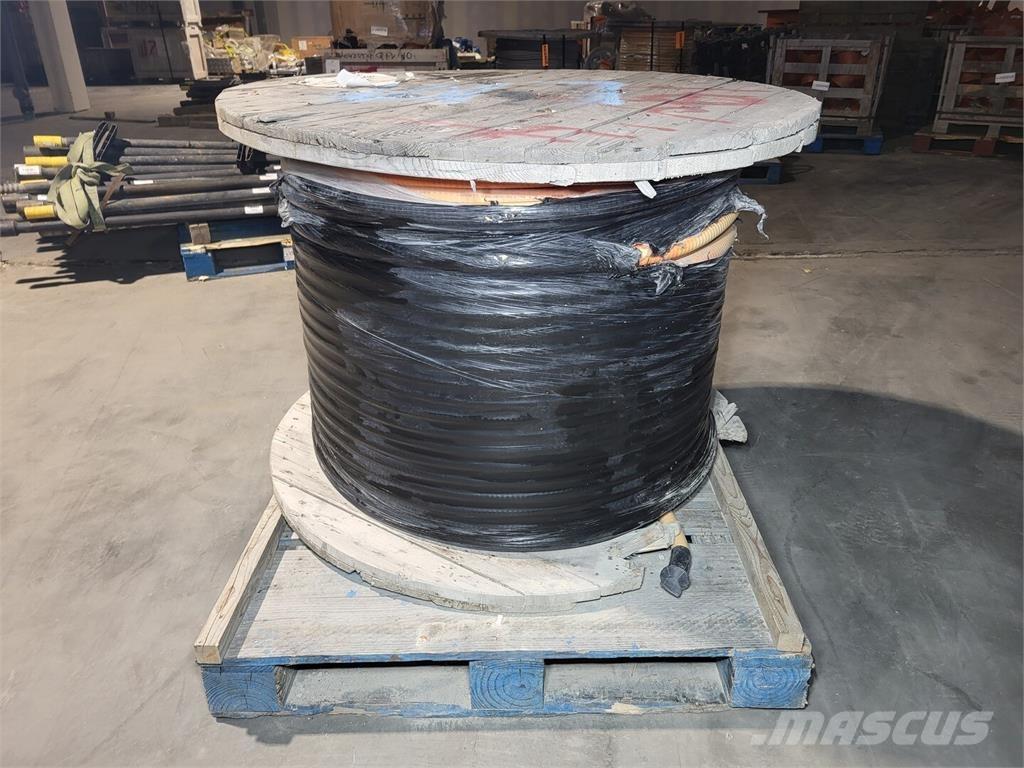 Deca  Κατασκευές - Άλλα