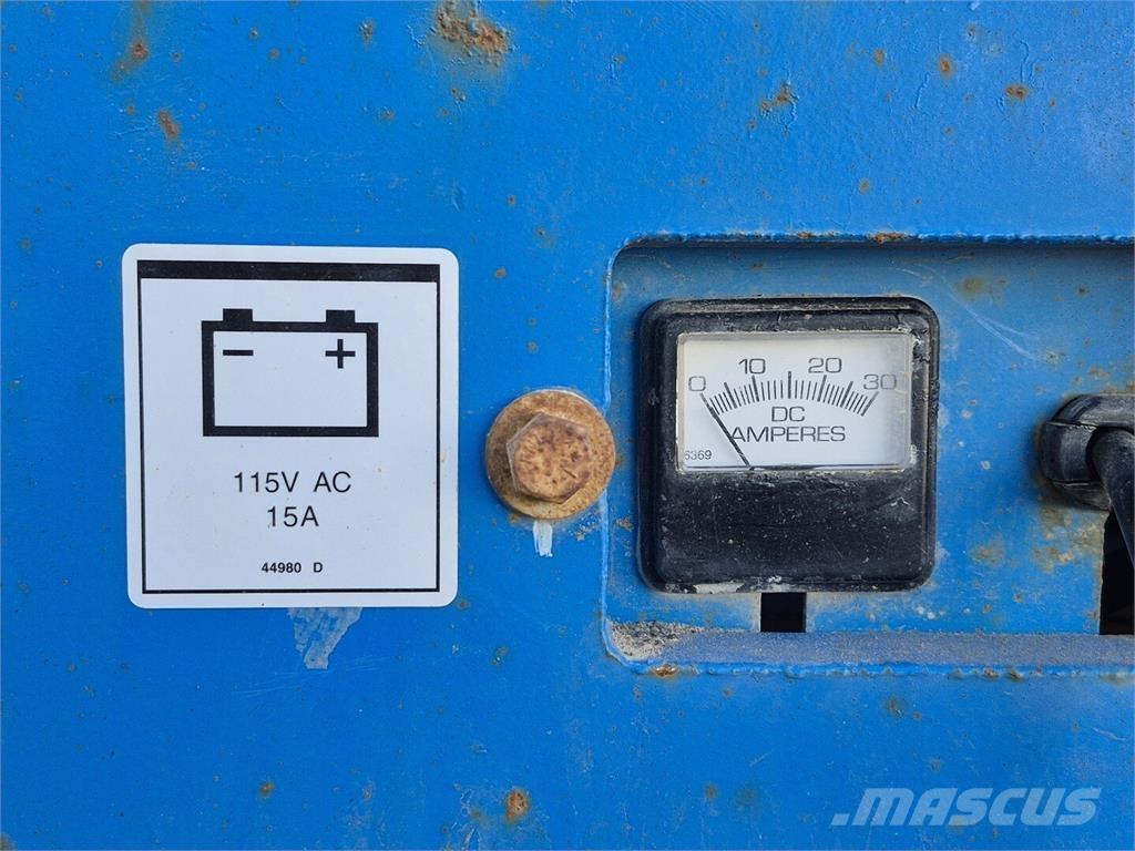 Genie Z40/23N Ανυψωτήρες με αρθρωτό βραχίονα