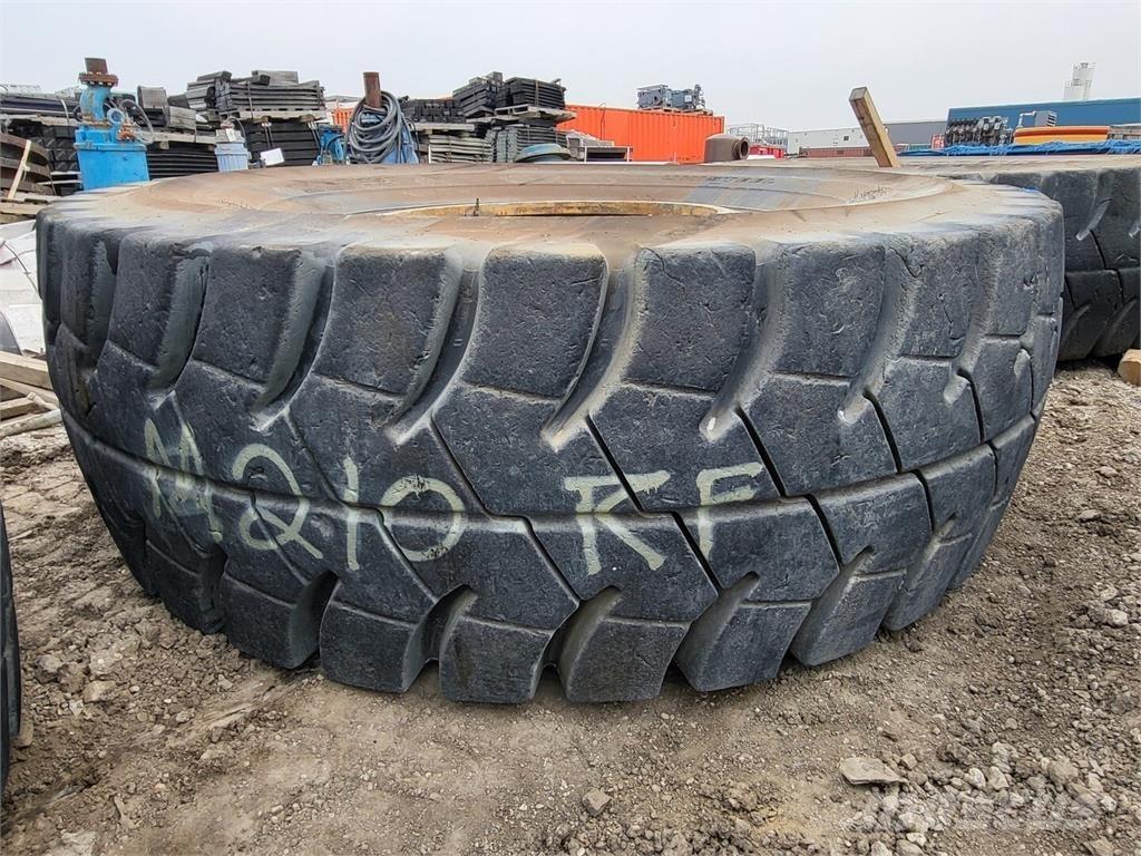 Goodyear RM-4B+ Ελαστικά και ζάντες