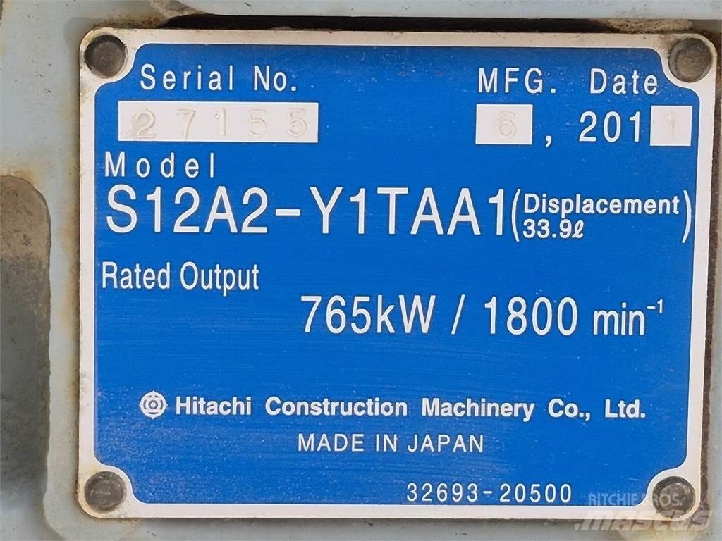 Hitachi S12A2-Y1TAA1 Κινητήρες