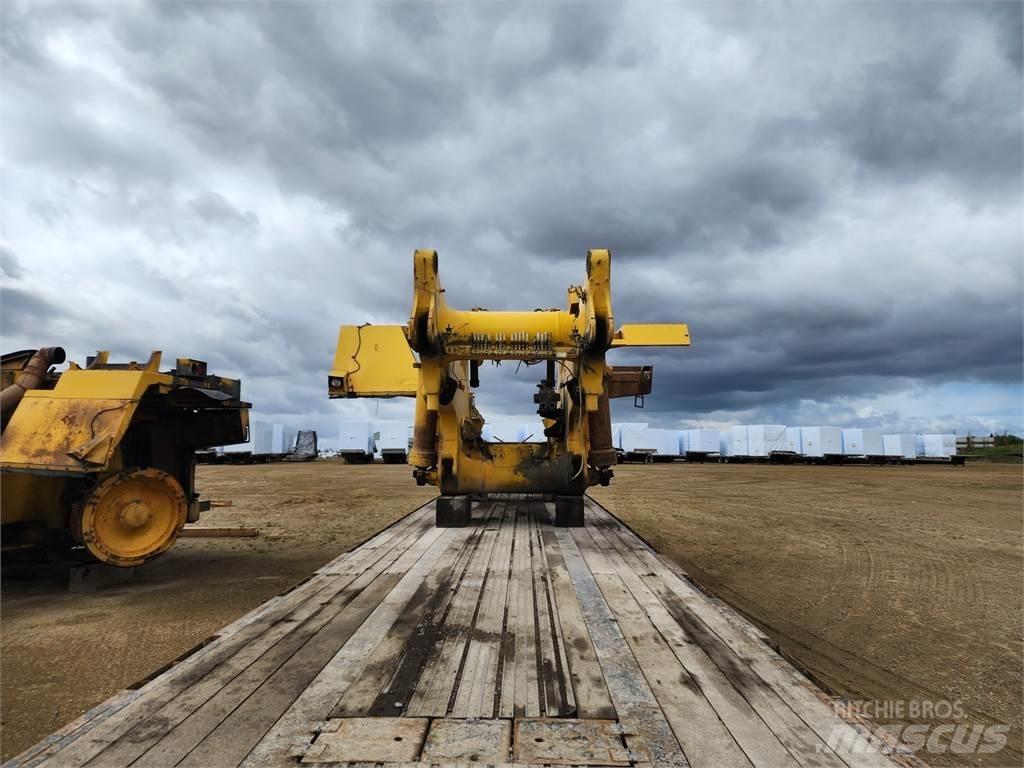 Komatsu  Σπαστό Dump Truck ADT